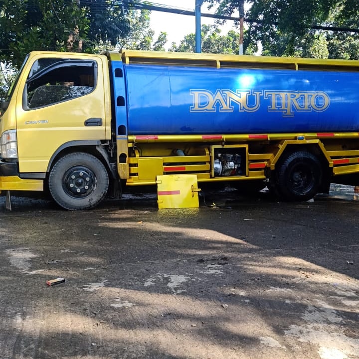 Supplier air kolam renang portable Karawang barat